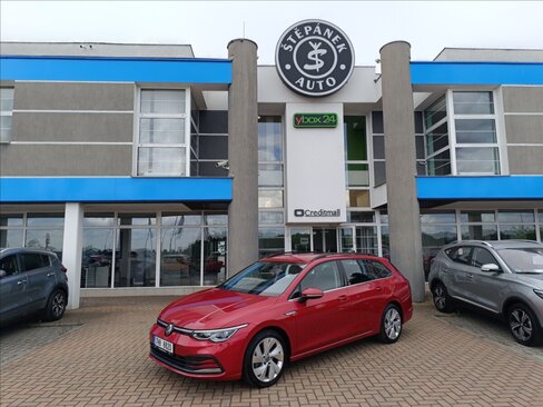 Volkswagen Golf Kombi 1,5 l 96 kw