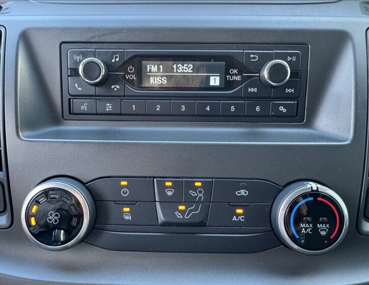 Ford Transit Custom Skříň 2,0 l 77 kw