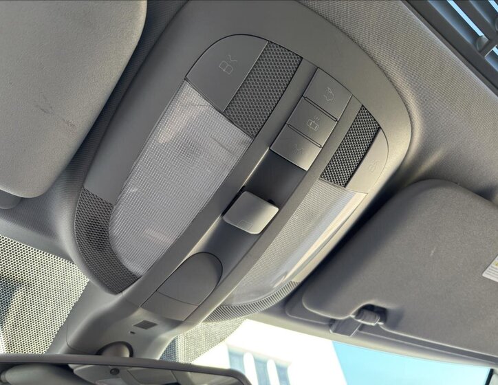 Mercedes-Benz Třídy R Kombi 3,0 l 165 kw