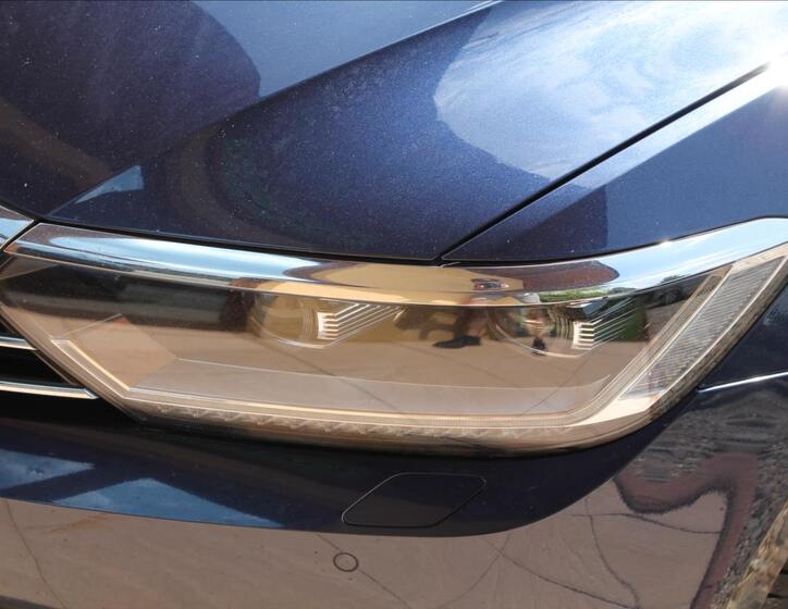 Volkswagen Passat 36