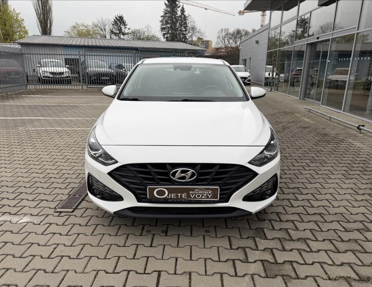 Hyundai i30 Hatchback 1,5 l 80 kw