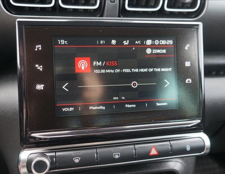 Citroën C3 Aircross SUV / Terénní 1,5 l 88 kw