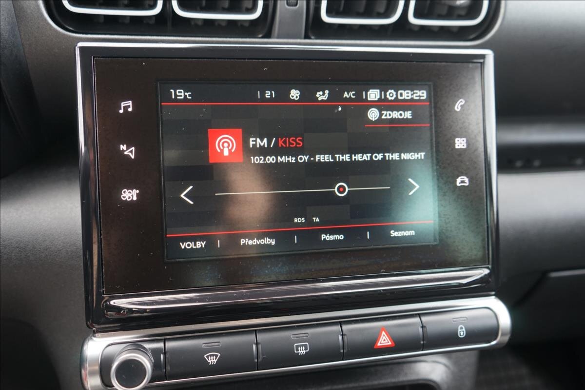 Citroën C3 Aircross SUV / Terénní 1,5 l 88 kw