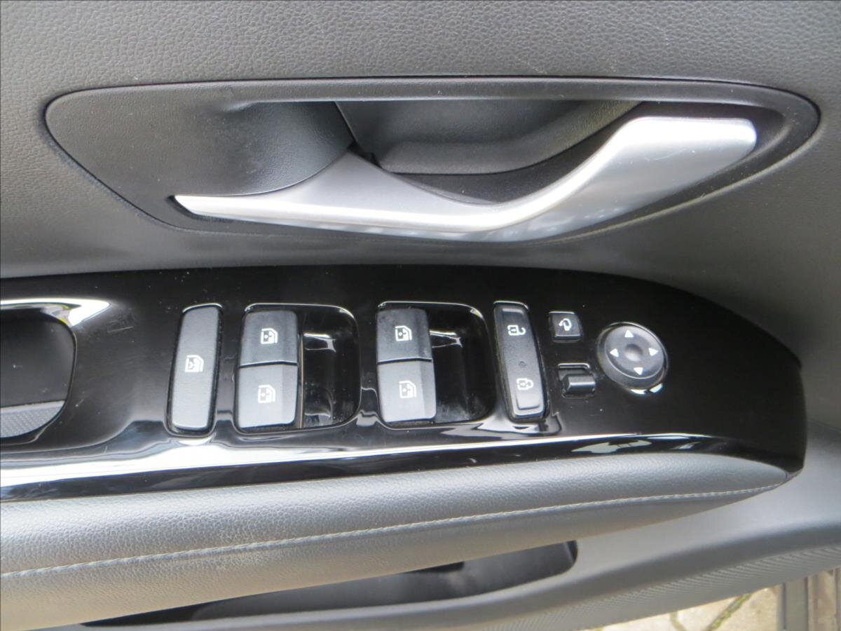 Hyundai Tucson SUV 1,6 l 132 kw