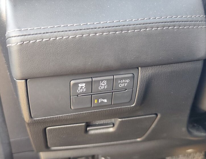 Mazda 6 Sedan 2,0 l 121 kw