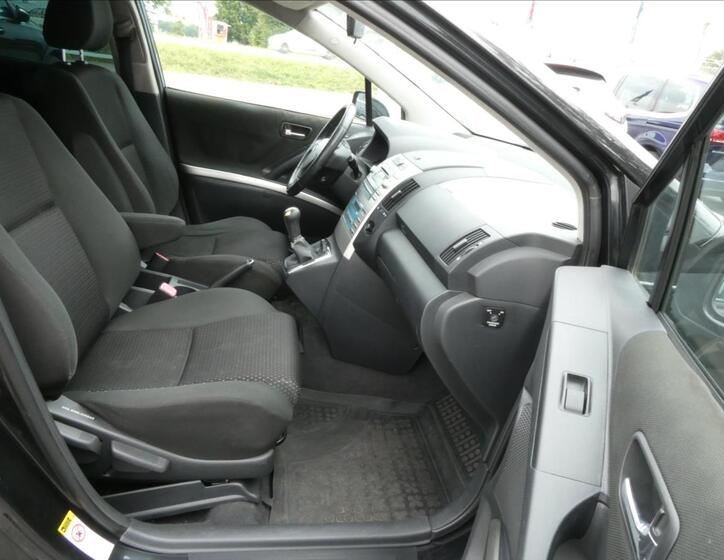 Toyota Corolla Verso 17