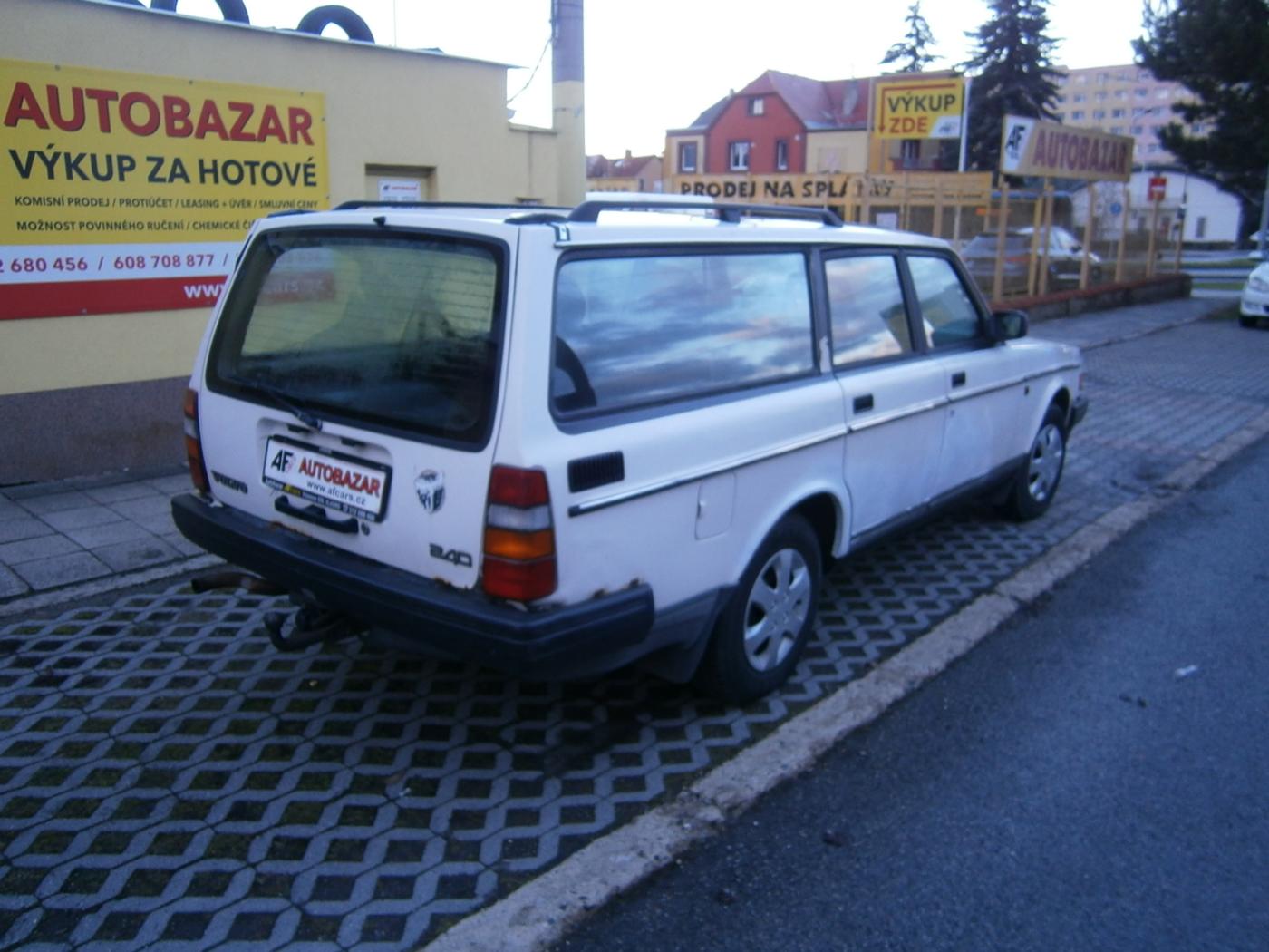 Volvo 240