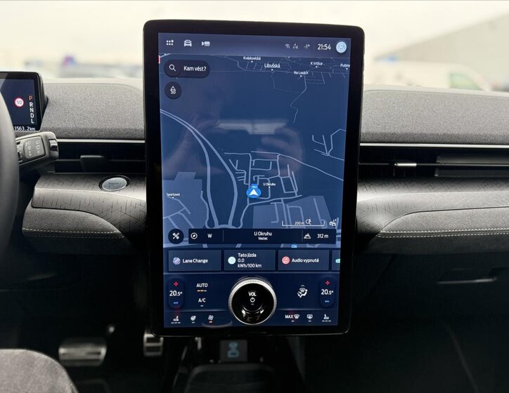 Ford Mustang Mach-E 30