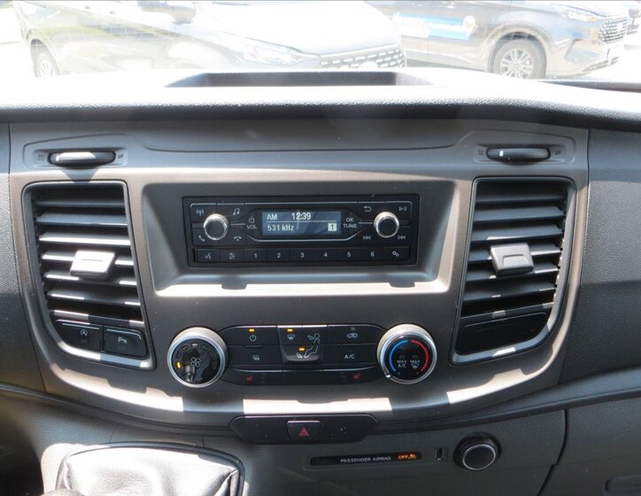 Ford Transit Custom 15