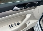 Volkswagen Passat 11