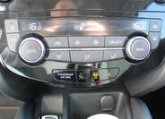 Nissan Qashqai SUV / Terénní 1,3 l 117 kw