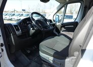Peugeot Boxer Valník 2,2 l 121 kw