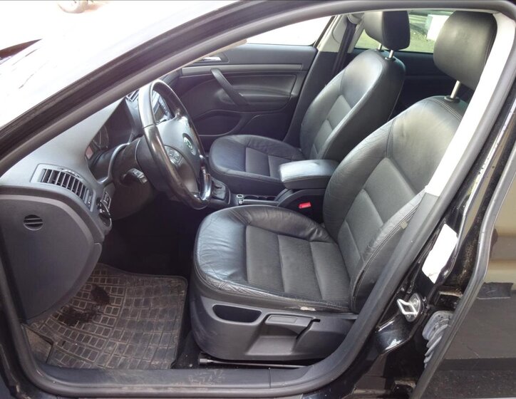 Škoda Octavia Kombi 2,0 l 103 kw