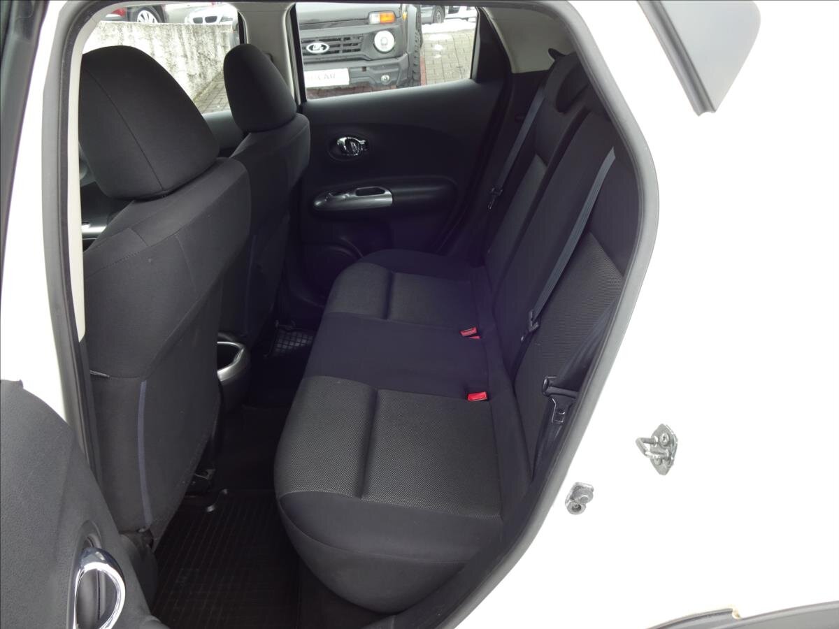 Nissan Juke Hatchback 1,6 l 86 kw