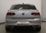 Volkswagen Passat Sedan 2,0 l 110 kw