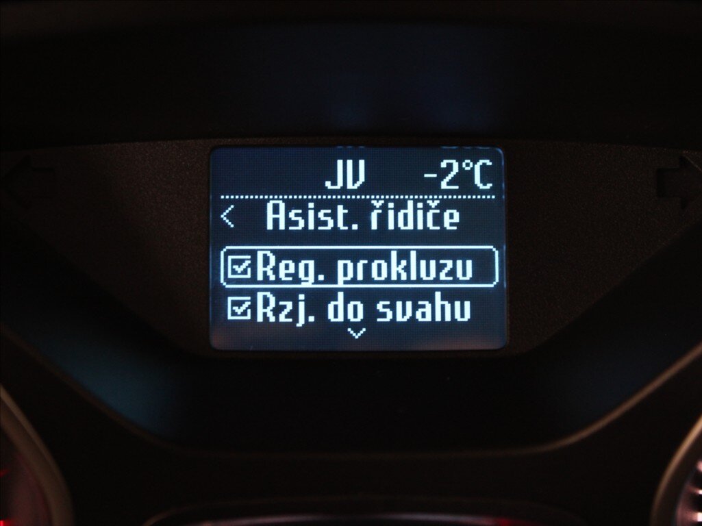 Ford Kuga SUV / Terénní 2,0 l 110 kw