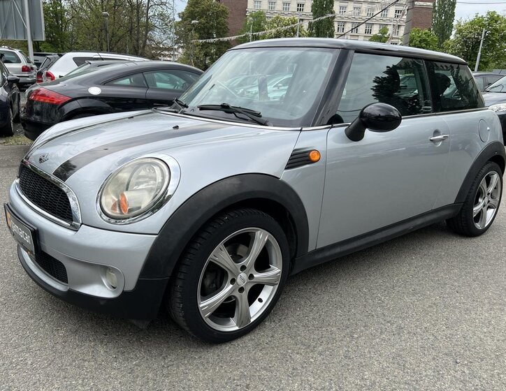 Mini Cooper 4