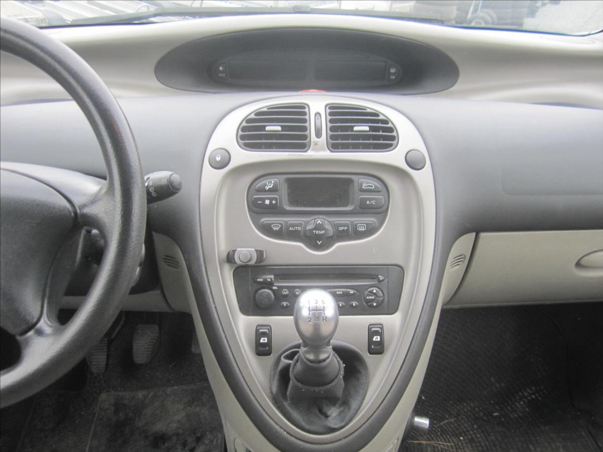 Citroën Xsara Picasso Kombi 1,6 l 80 kw