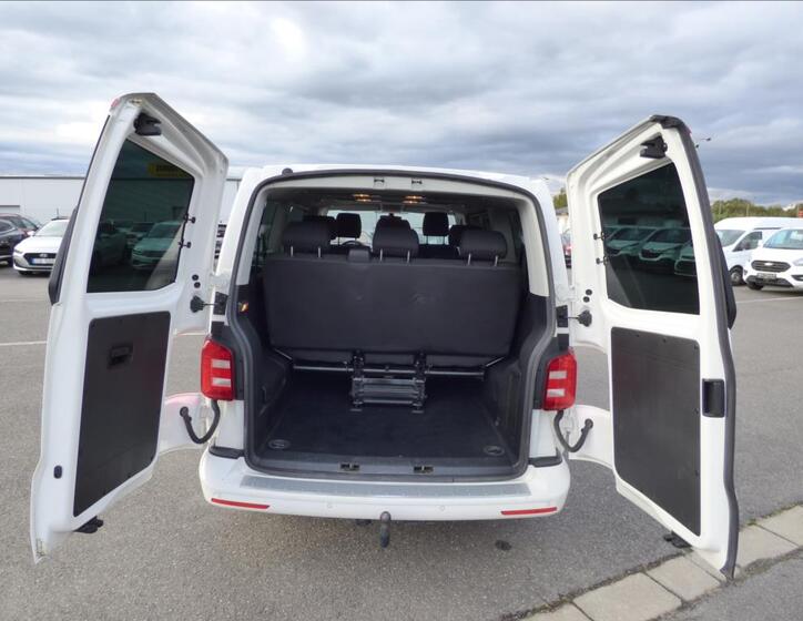 Volkswagen Caravelle 45