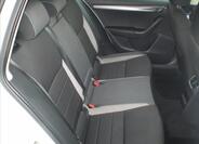 Škoda Octavia 12