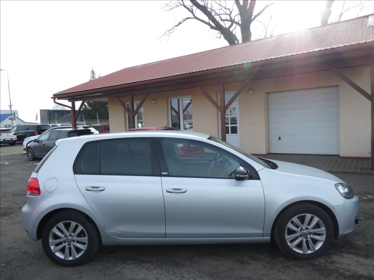 Volkswagen Golf Hatchback 1,4 l 90 kw