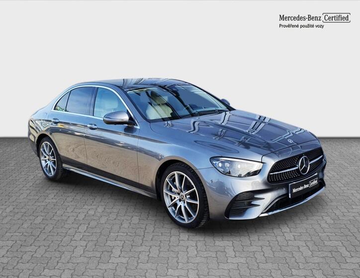 Mercedes-Benz Třídy E 7