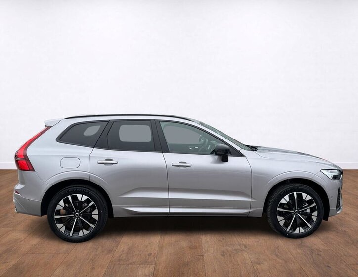 Volvo XC60 SUV / Terénní 2,0 l 184 kw