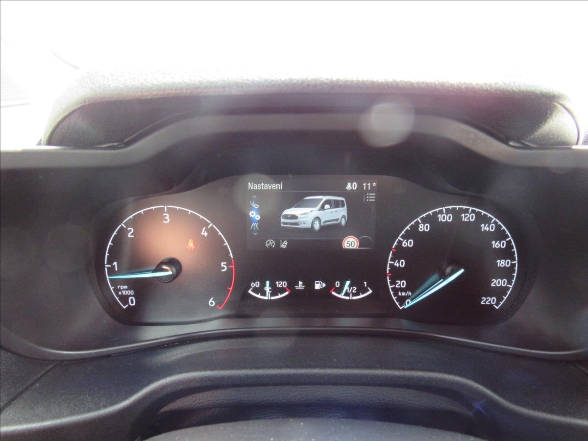 Ford Tourneo Connect Kombi 1,5 l 88 kw