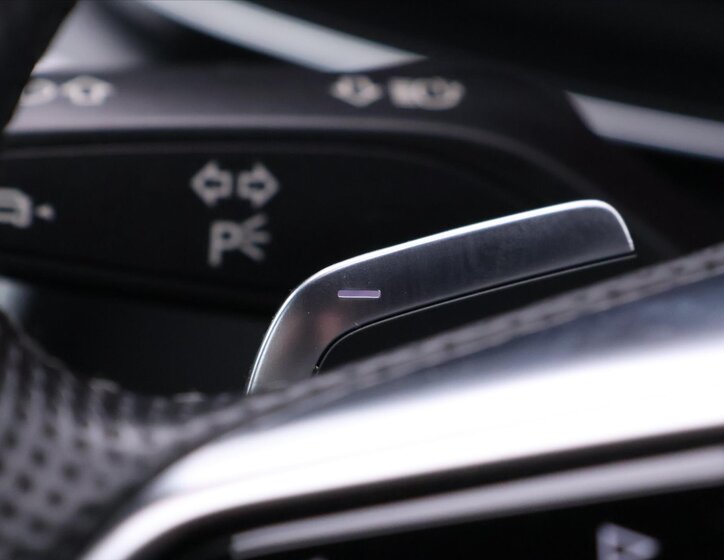 Audi A6 Kombi 3,0 l 180 kw