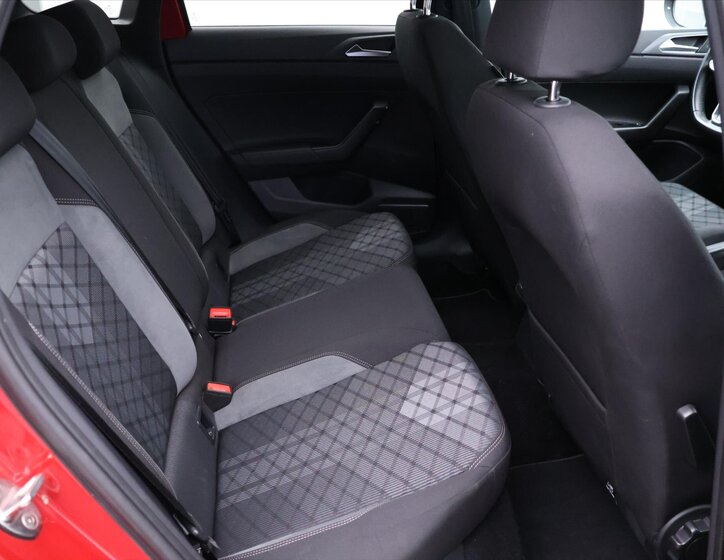 Volkswagen Taigo SUV / Terénní 1,5 l 110 kw