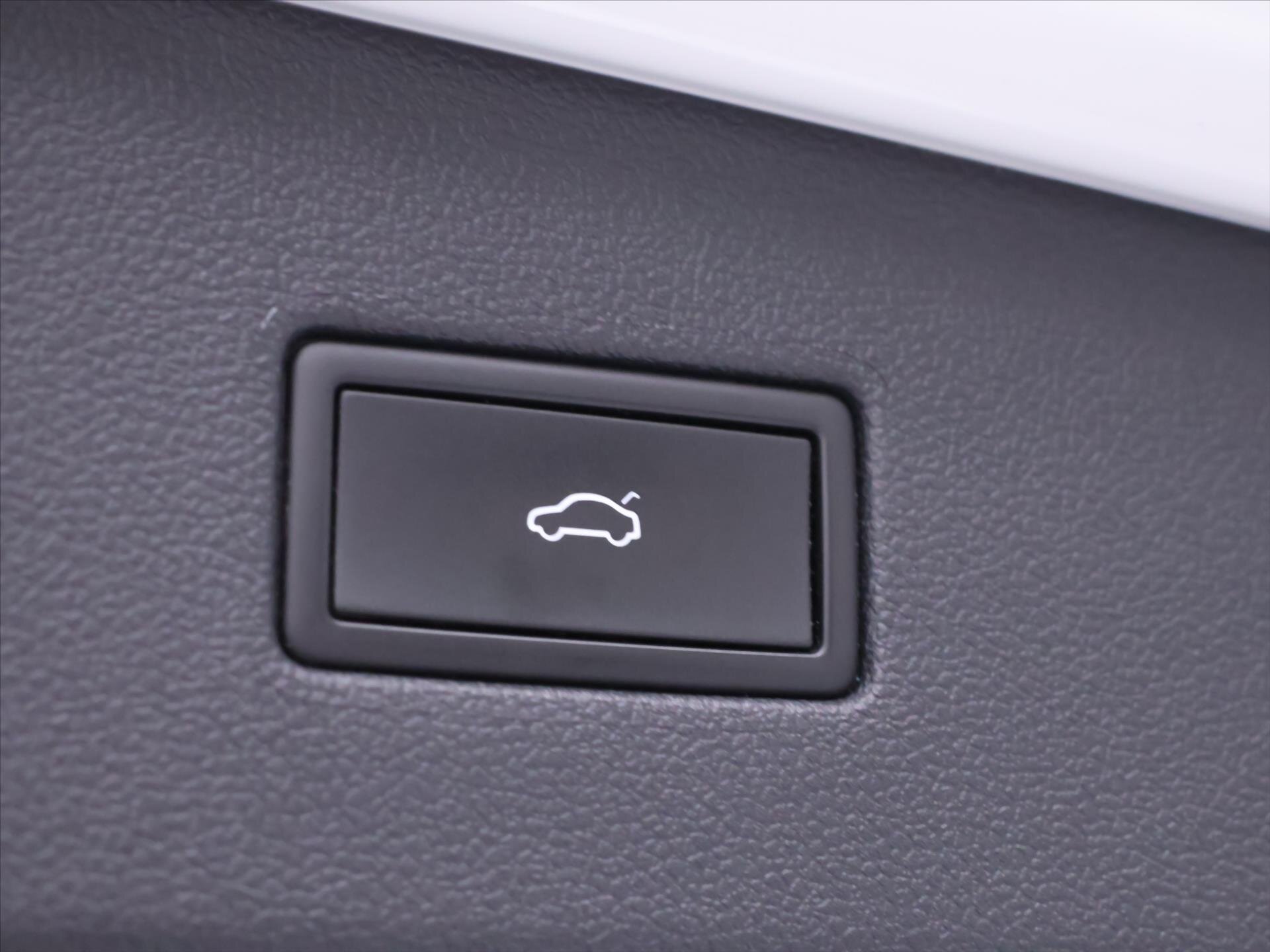 Volkswagen Tiguan Allspace SUV / Terénní 2,0 l 147 kw