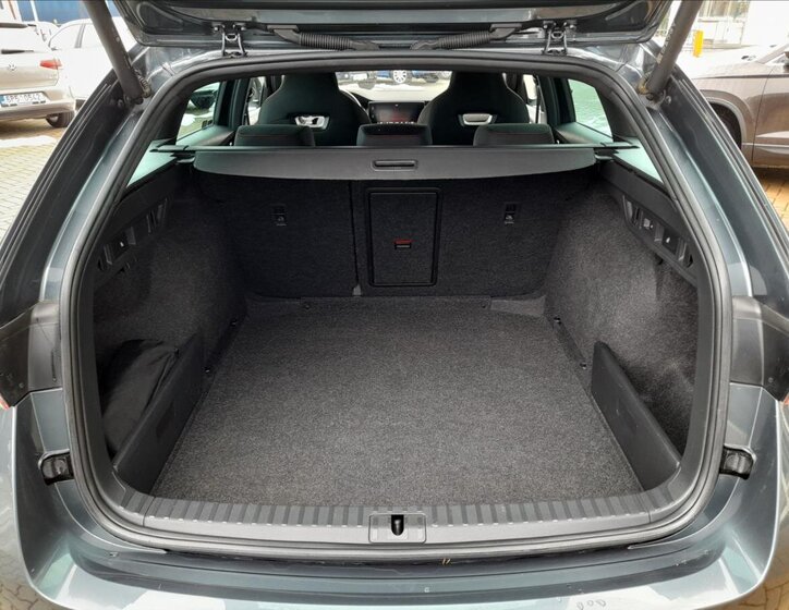 Škoda Octavia Kombi 2,0 l 180 kw