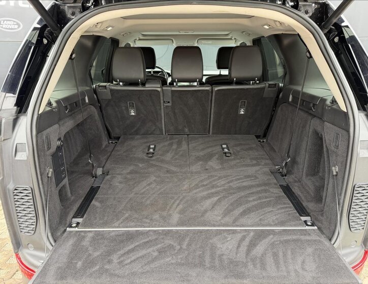 Land Rover Discovery SUV / Terénní 3,0 l 190 kw