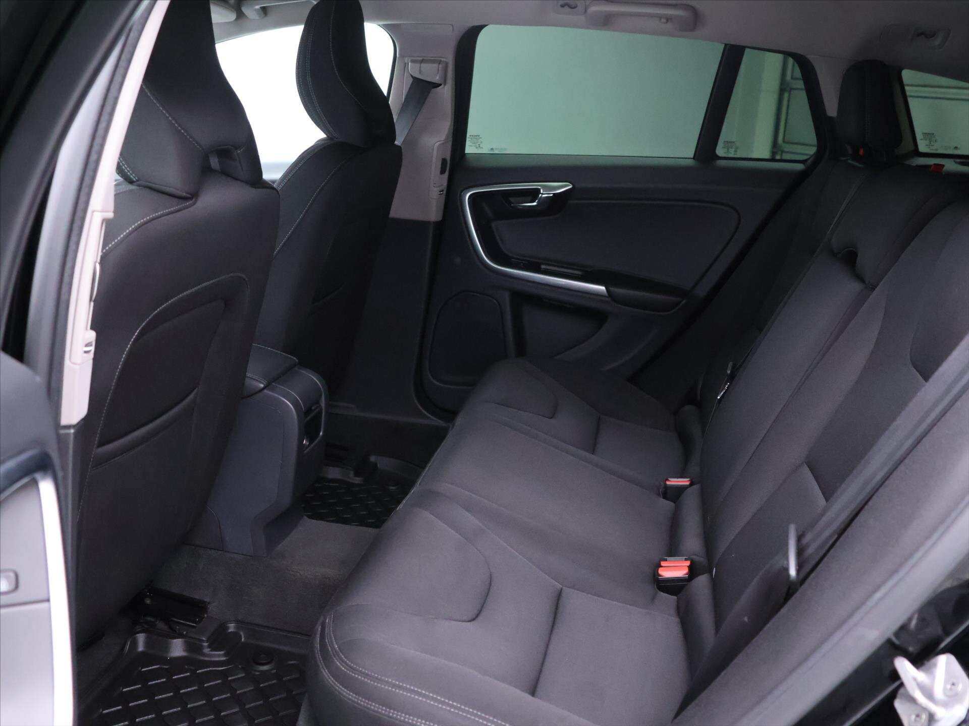 Volvo V60 Kombi 2,0 l 110 kw