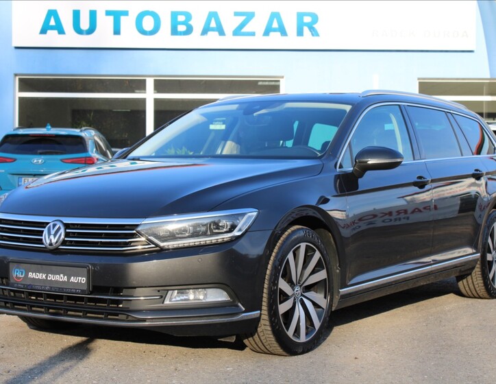 Volkswagen Passat 1
