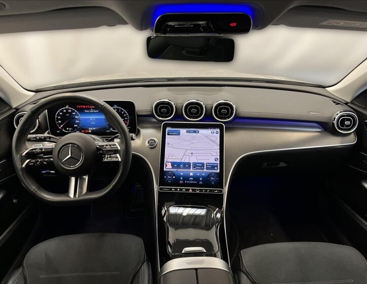 Mercedes-Benz Třídy C Kombi 2,0 l 145 kw