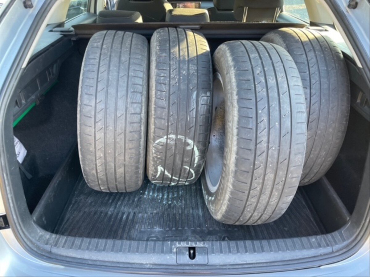 Škoda Octavia Kombi 2,0 l 85 kw