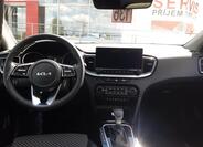 KIA XCeed 10