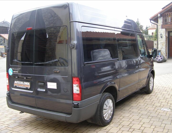 Ford Transit MPV 2,2 l 63 kw