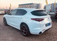 Alfa Romeo Stelvio SUV / Terénní 2,1 l 154 kw