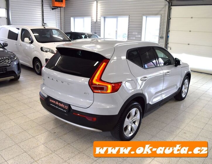 Volvo XC40 SUV 2,0 l 120 kw