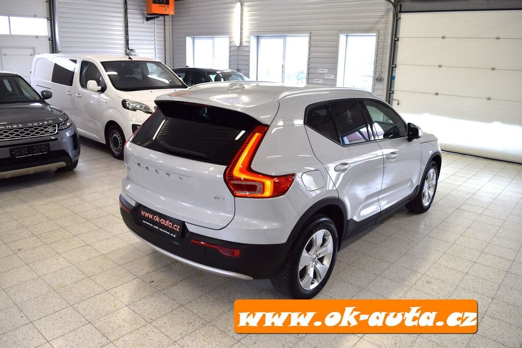 Volvo XC40 SUV 2,0 l 120 kw