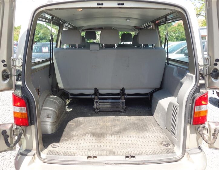 Volkswagen Transporter 15