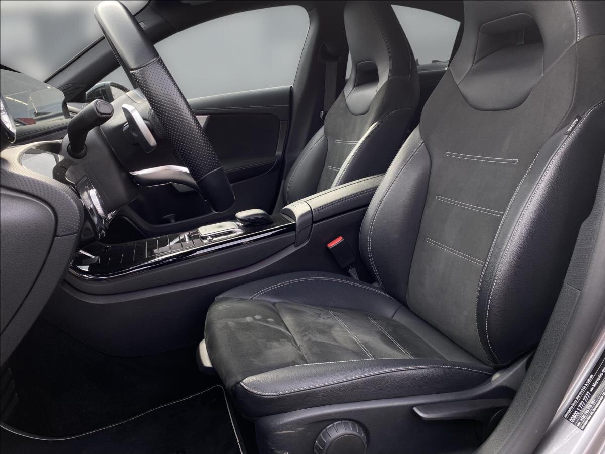 Mercedes-Benz CLA Kupé 1,3 l 118 kw