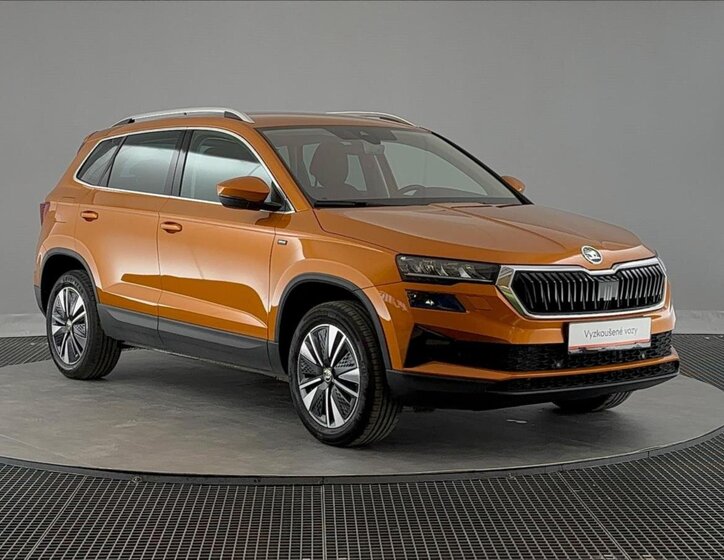 Škoda Karoq SUV / Terénní 1,5 l 110 kw
