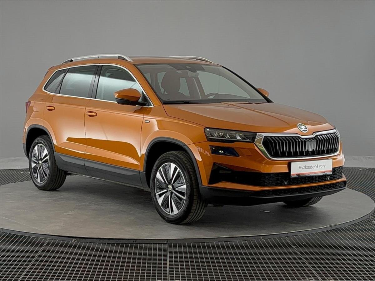 Škoda Karoq SUV / Terénní 1,5 l 110 kw