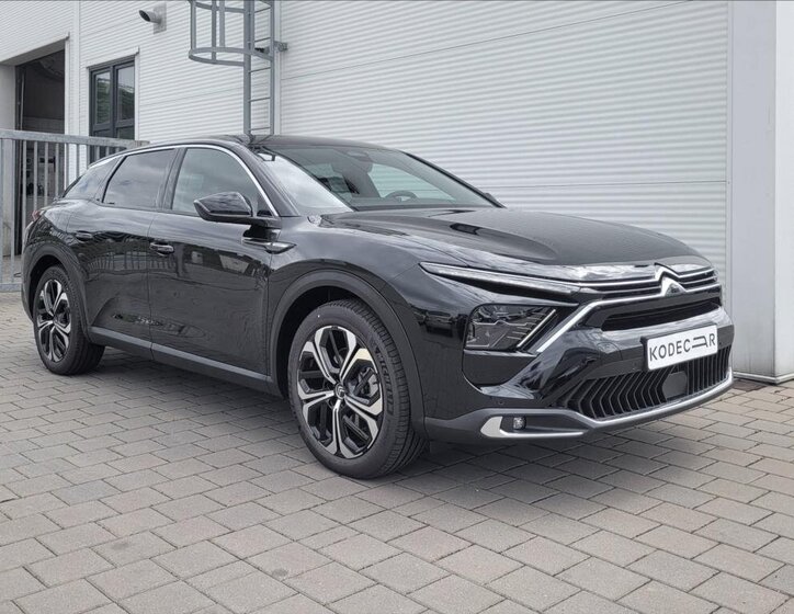 Citroën C5 X Kombi 1,6 l 165 kw