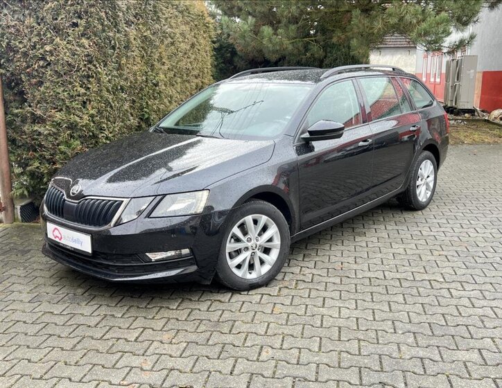 Škoda Octavia Kombi 2,0 l 110 kw