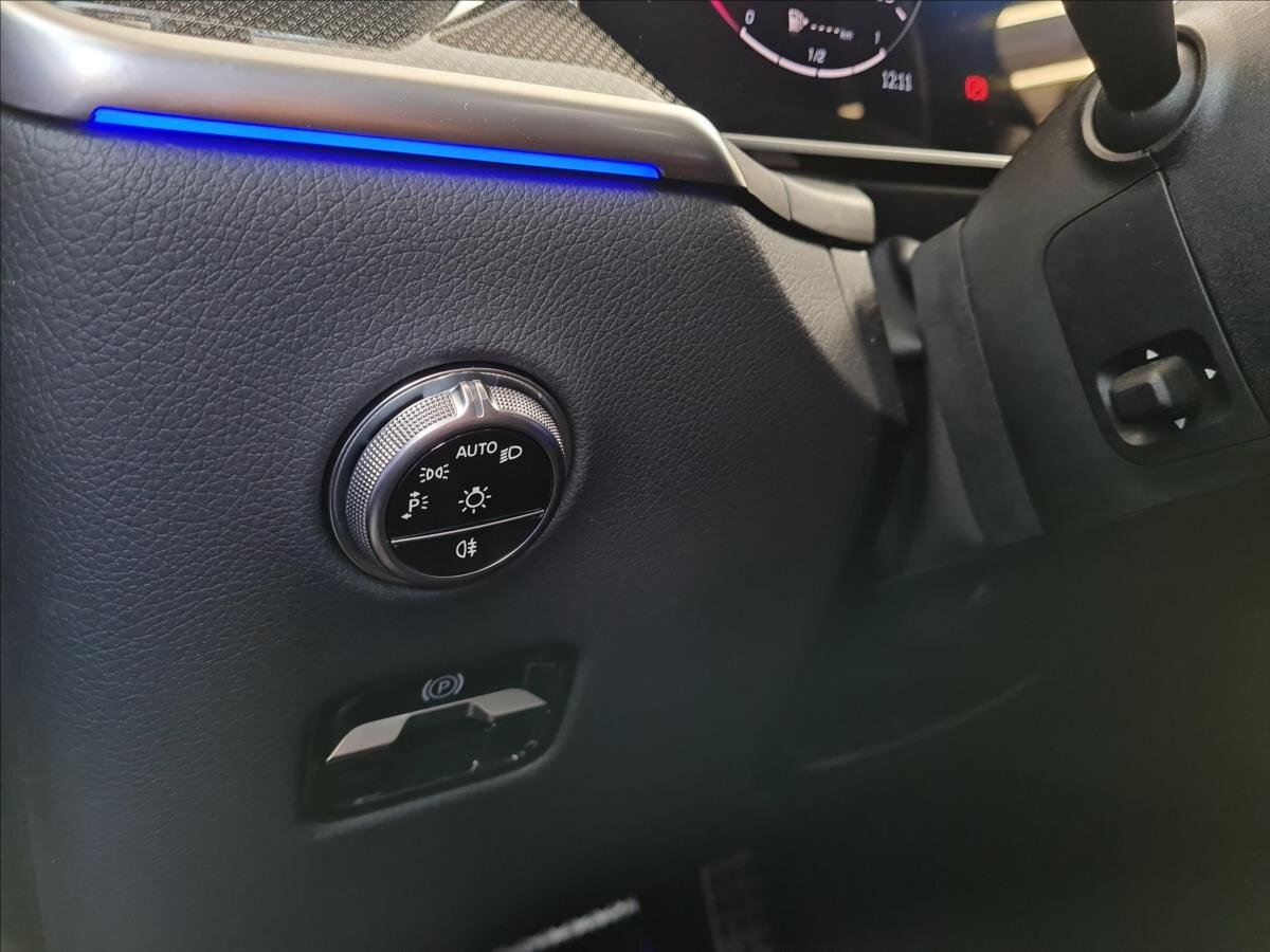 Mercedes-Benz GLC SUV 2,0 l 198 kw