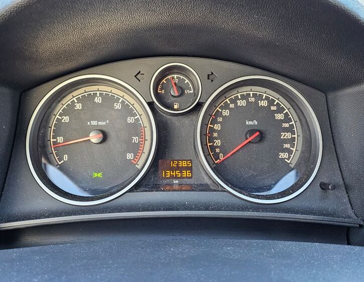 Opel Astra 10
